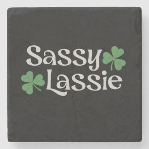 Sassy Lassie St. Patrick's Day Irische Mädchen Sha Steinuntersetzer