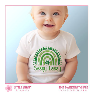 Sassy Lassy Regenbogen Kleeblatt St. Patrick's Day Baby Strampler