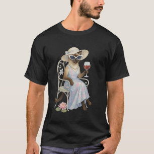 Sassy Siamese Katze trinkt Wein für Katzenliebhabe T-Shirt