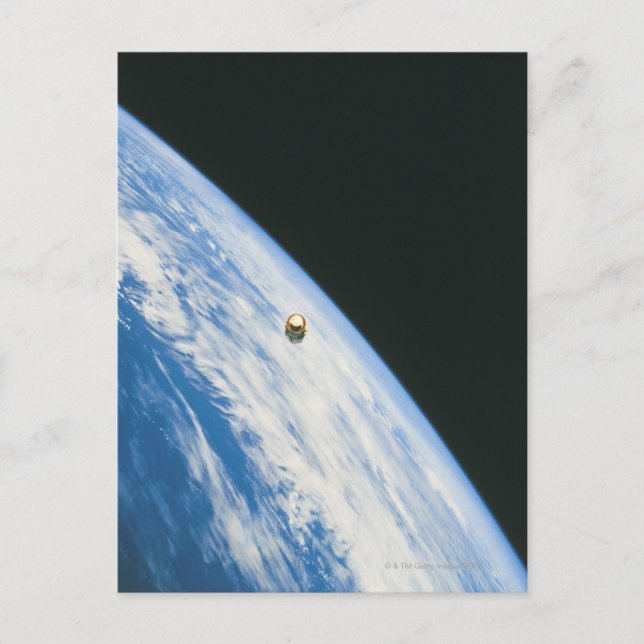 Satelitte in der Bahn Postkarte (Vorderseite)