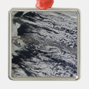 Satellitenansicht einer Aschenfeder 3 Ornament Aus Metall