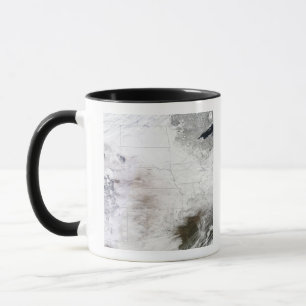 Satellitenansicht eines enormen Wintersturms über Tasse