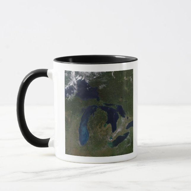 Satellitenblick auf die Großen Seen Tasse (Links)