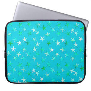 Satin-Sterne, hellgrün und blau auf Türkis Laptopschutzhülle