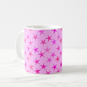 Satin-Sterne, orchiert auf blassrosa Kaffeetasse