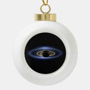 Saturn verdeckt die Sonne vom Cassini Orbiter aus  Keramik Kugel-Ornament