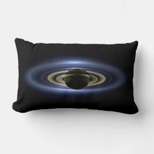 Saturn verdeckt die Sonne vom Cassini-Orbiter aus Lendenkissen