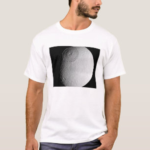 Saturns Mond Tethys 2 T-Shirt