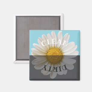 Sauberer Schmutziger Weißer Gänseblümchen Blauer G Magnet