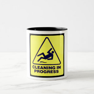 SÄUBERN LAUFEND ZWEIFARBIGE TASSE