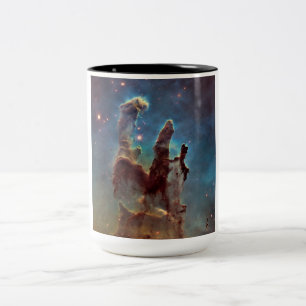 Säulen der Schöpfung im Adlernebel Hubble-Weltraum Zweifarbige Tasse