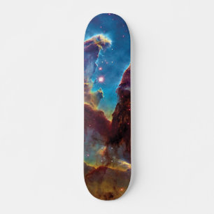 Säulen der Schöpfung M16 Adlernebel WeltraumFoto Skateboard