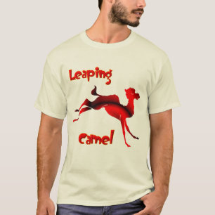 saut des T-shirts de chameau