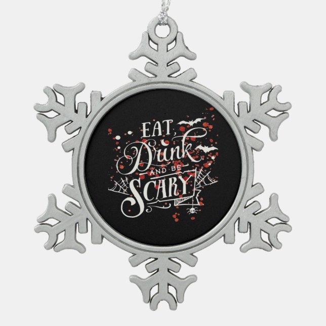 Savage Halloween Spooky Aesthetic Graphic Style Schneeflocken Zinn-Ornament (Vorderseite)