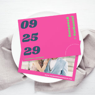 Save The Date Big Bold Date Hot Pink Retro Mariage de site Web p