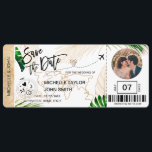 Save the Date Boarding Pass World Map Beach Foto Einladung<br><div class="desc">Destination Beach Wedding Boarding Pass Ticket Gold Flugzeug Save the Date mit Herz und Flugzeug Ikone mit tropischen Blätter. Foto hinzufügen</div>