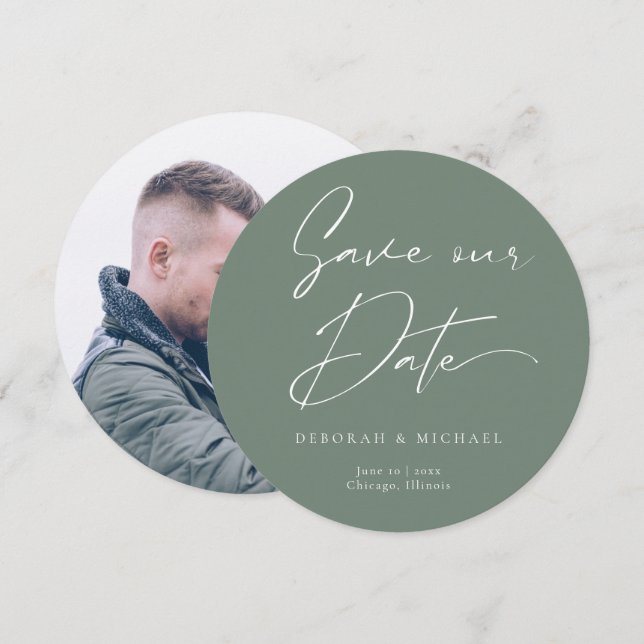 Save The Date Calligraphie Moderne Cercle Rond Vert Sauge Photo (Devant / Derrière)