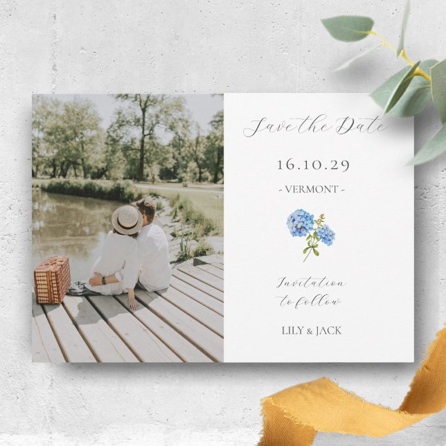 Save The Date Chic blanc Couple photo Floral Hydrangea (Créateur téléchargé)