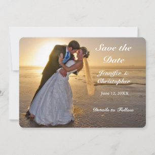 Save The Date Couple mariage sur Sunset Beach Économisez la cart