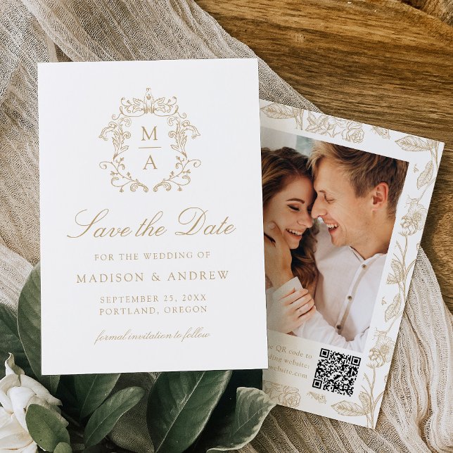 Save The Date Elegant Gold Chinoiserie Floral QR Code Wedding (Créateur téléchargé)