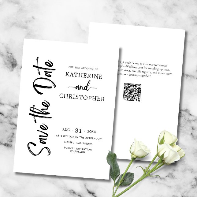 Save The Date Élégant Gras Script noir blanc Mariage formel (Black and White Wedding Save the Date with Bold Vertical Script, QR Code, Wedding Website.)