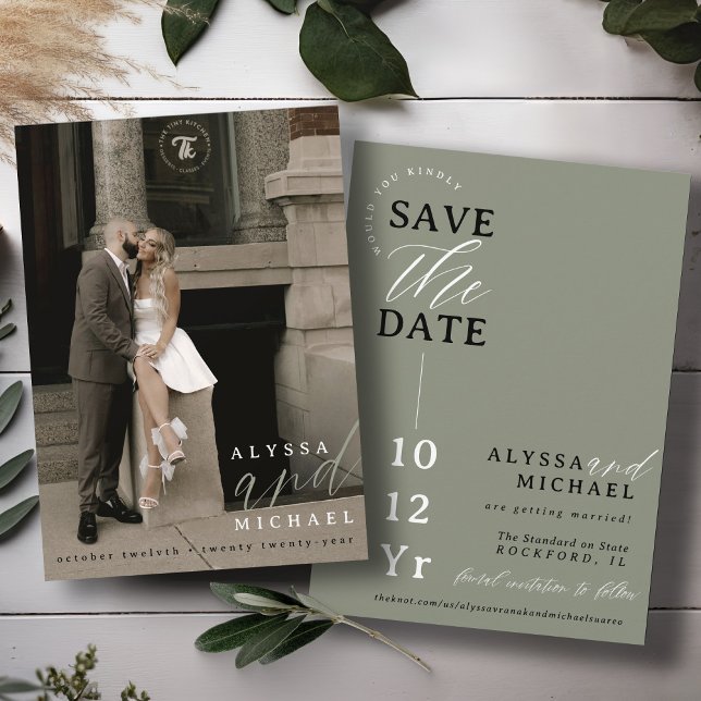Save The Date Élégant Simple Moderne Sage Mariage photo vert (Elegant modern photo typography script simple wedding save the date, black & white, moss, sage green)