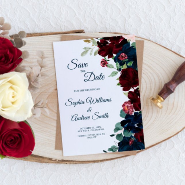 Save The Date Elégante Bourgogne & Fleurs bleues de la marine Sa (Créateur téléchargé)