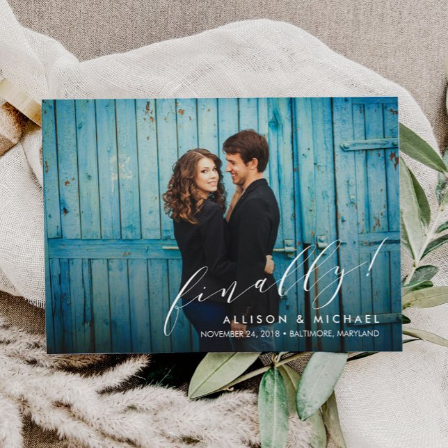 Save The Date Enfin Calligraphie Script Enregistrer la date (Créateur téléchargé)