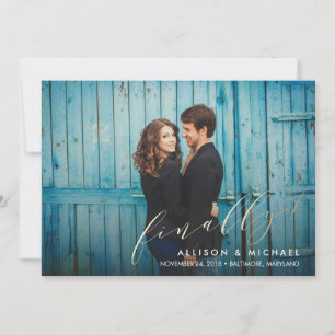 Save The Date Enfin Faux Calligraphie de feuille de métal Date d