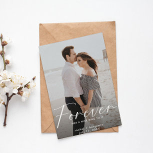 Save The Date Forever a une belle bague Photo Fiançailles Modern