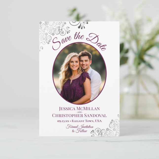Save The Date Frilly Silver & Magenta sur le Mariage photo blanc (Debout devant)