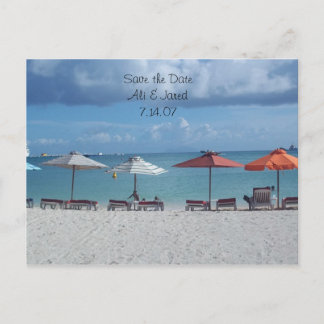 Save the Date - Hochzeit in Urlaubsort am Strand Ankündigungspostkarte