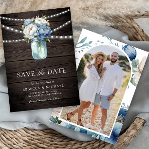 Save The Date Mariage en Bois avec Fleur Bleu Poussiéreux en Boc