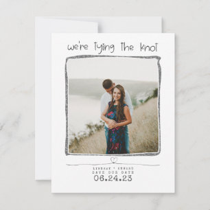 Save The Date Nous essayons le noeud mignon Enregistrer la photo