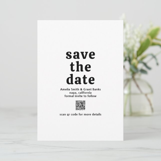 Save The Date Police rétro noir et blanc QR Code moderne Mariage (Debout devant)