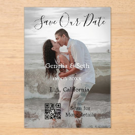 Save the date simple minimal QR scan code details Acryleinladungen