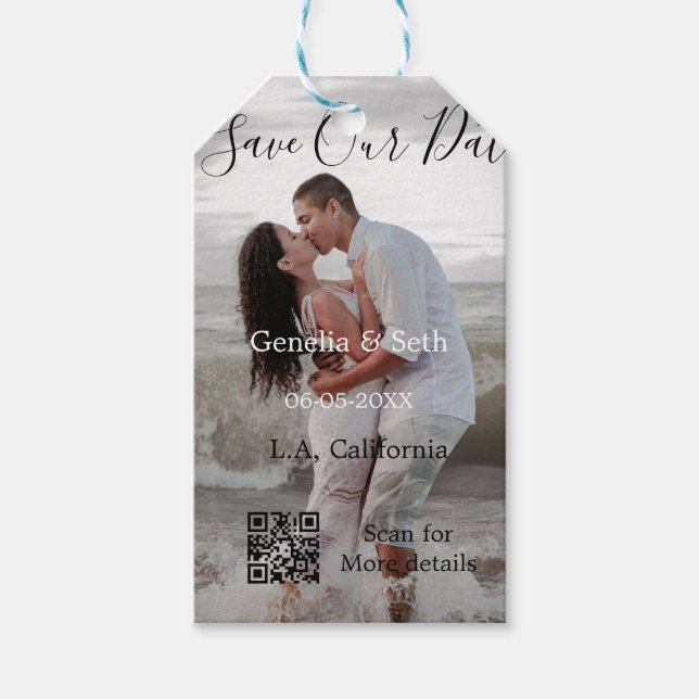 Save the date simple minimal QR scan code details  Geschenkanhänger (Vorderseite)