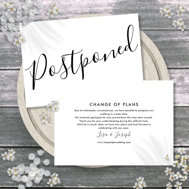 Save The Date Simple noir et blanc Postponé Élégant script (Simple Black and White Postponed Elegant Script Save The Date)