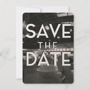Save the Date Vintage-Flugzeughalle Einladung