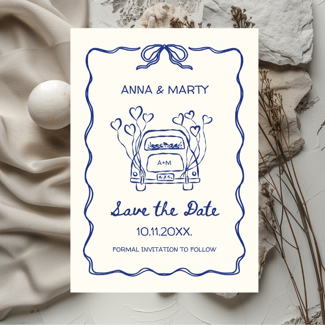 Save The Date Voiture de mariage à arc unique bleu dessiné à la  (Blue French Vintage Hand-drawn Wedding Save the Date Unique Funky Retro Whimsical Printable)