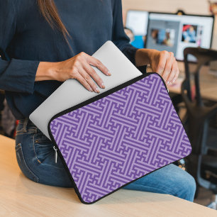 Sayagata-Muster, japanisch, Lila und rosa Laptopschutzhülle