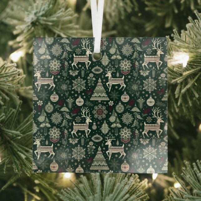 Scandinavian Christmas Time Ornament Aus Glas (Insitu)