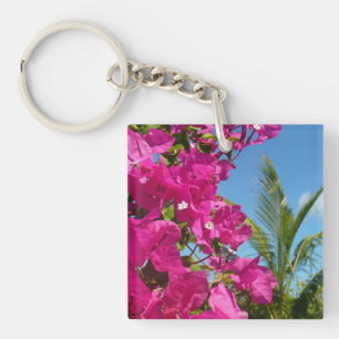 Scène de nature tropicale avec bougainville et pal