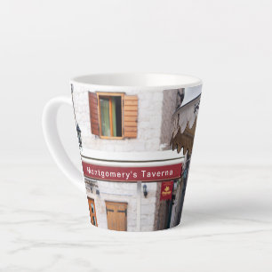 Scène méditerranéenne personnalisée Latte Mug