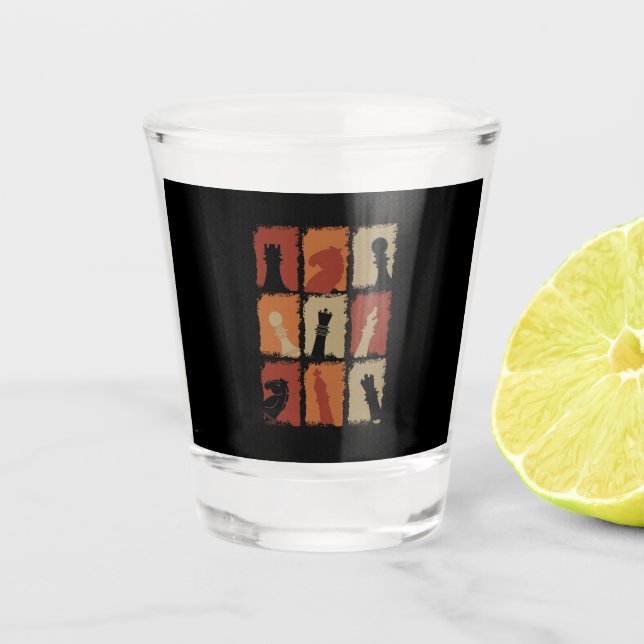 Schach - Schachfiguren Retro Schnapsglas (Vorderseite)