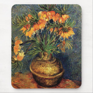 Schachblumen in einer Kupfervase von Vincent van G Mousepad