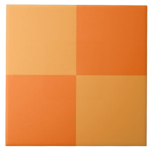 Schachbrett-Design für Licht und Dunkel-Orange Fliese