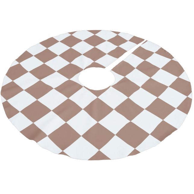 Schachbrett Quadrate mocha braunes, weißes geometr Polyester Weihnachtsbaumdecke (Schrägansicht)