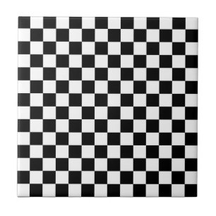 Schachbrettmuster in Schwarz und Weiß Fliese