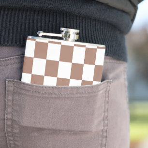 Schachbrettquadrate Mocha Braun Weiß geometrisch R Flachmann